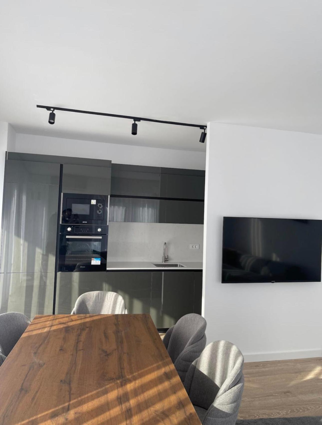 Airstay พริสตีนา ภายนอก รูปภาพ